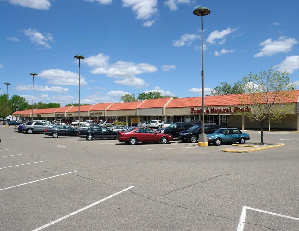 Penn Lake Shopping Center Investment Sale